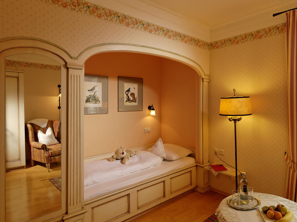 Landhotel Zum Baeren Balduinstein Room photo